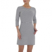 Rochie scurta cu maneci trei sferturi - negru dama