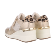Sneakers inalti- auriu dama