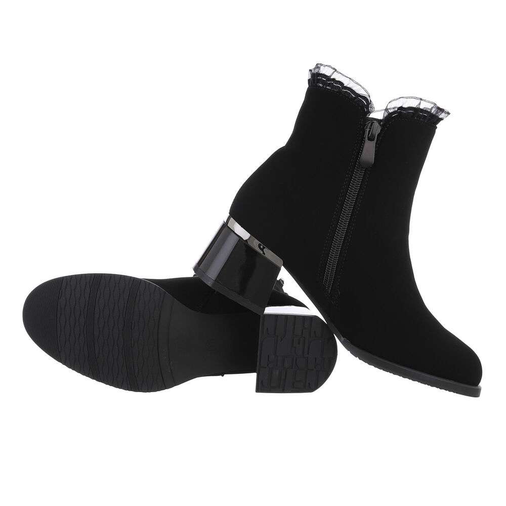 Botine cu dantela si toc gros - negru dama