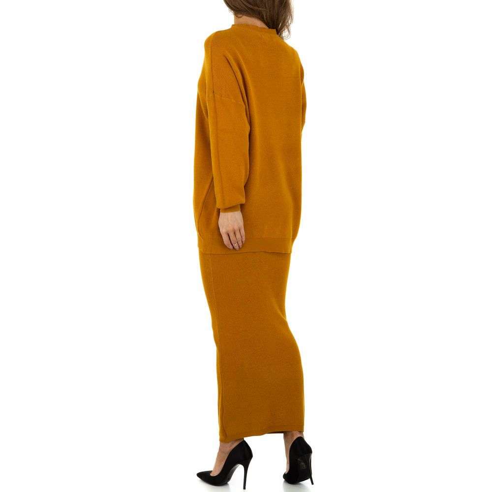 Compleu tricot - JCL marime universala galben mustar dama