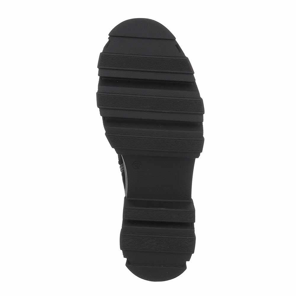 Ghete cu siret si talpa groasa - negru dama